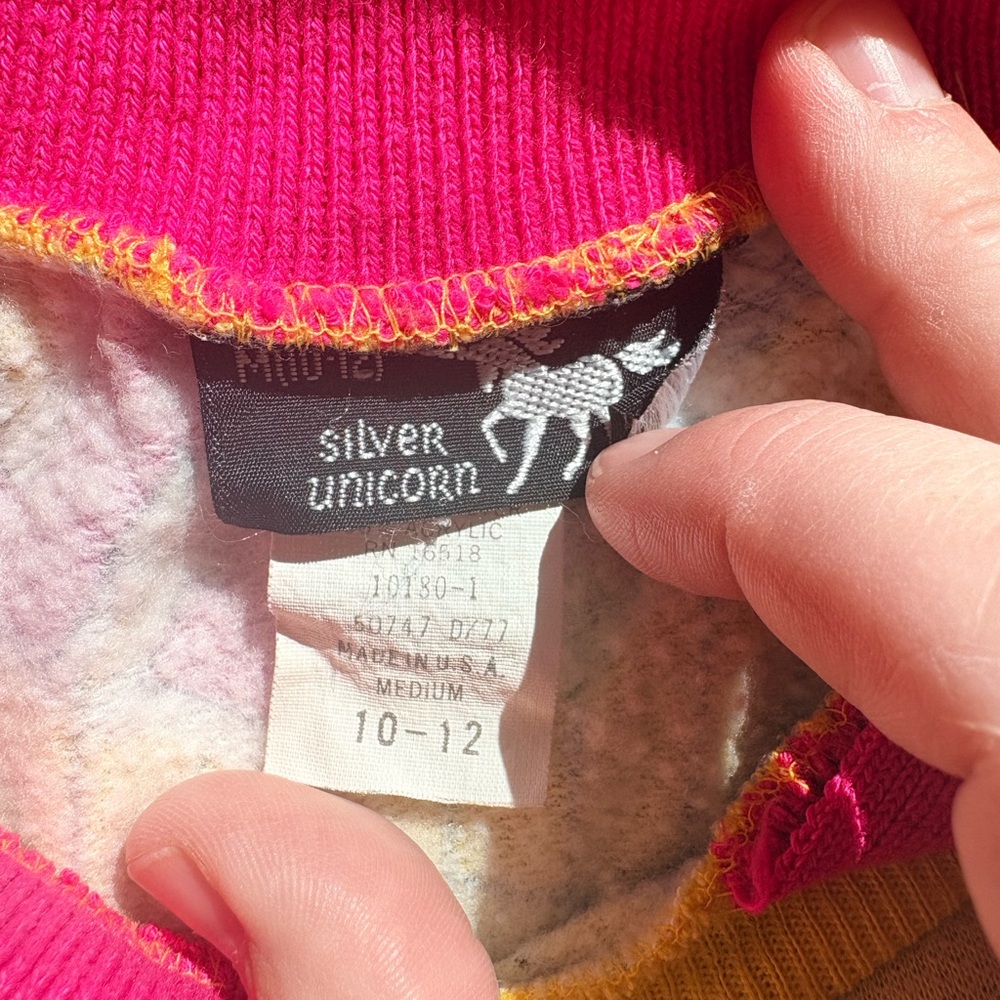 Vintage Yellow Graphic Polo Sweater with Pink Collar - Picture 3 of 3